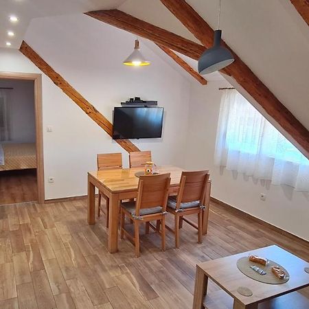 Attic Split Apartment Near City Centre Kültér fotó