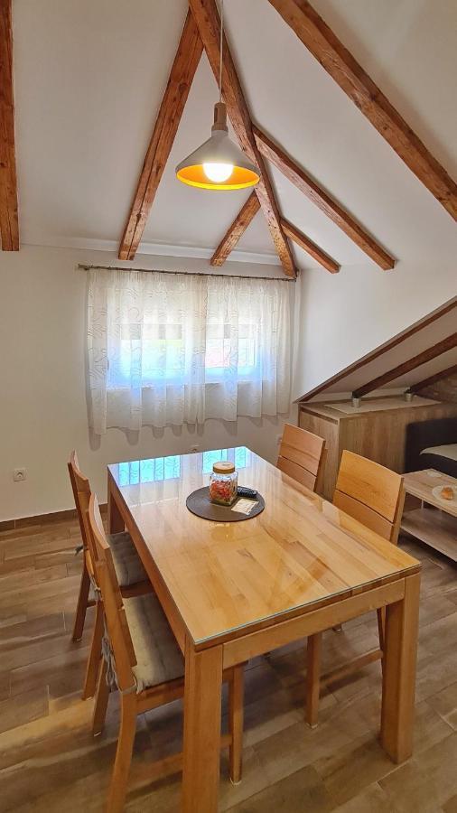 Attic Split Apartment Near City Centre Kültér fotó