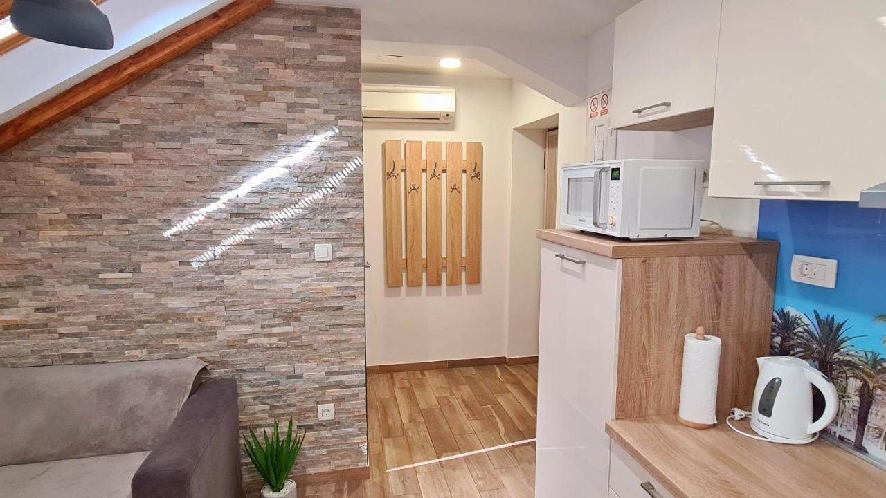 Attic Split Apartment Near City Centre Kültér fotó